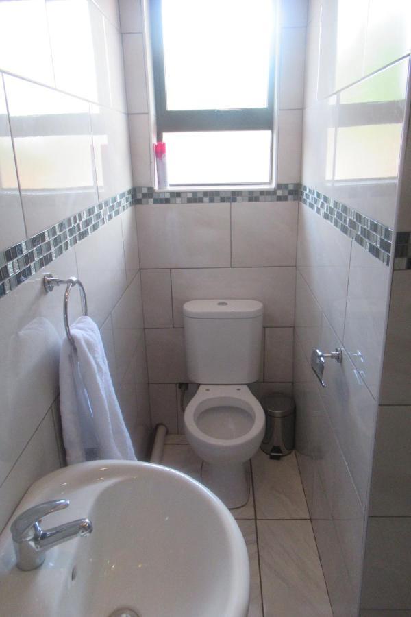 Pab-Love Guest House Kuruman Zewnętrze zdjęcie