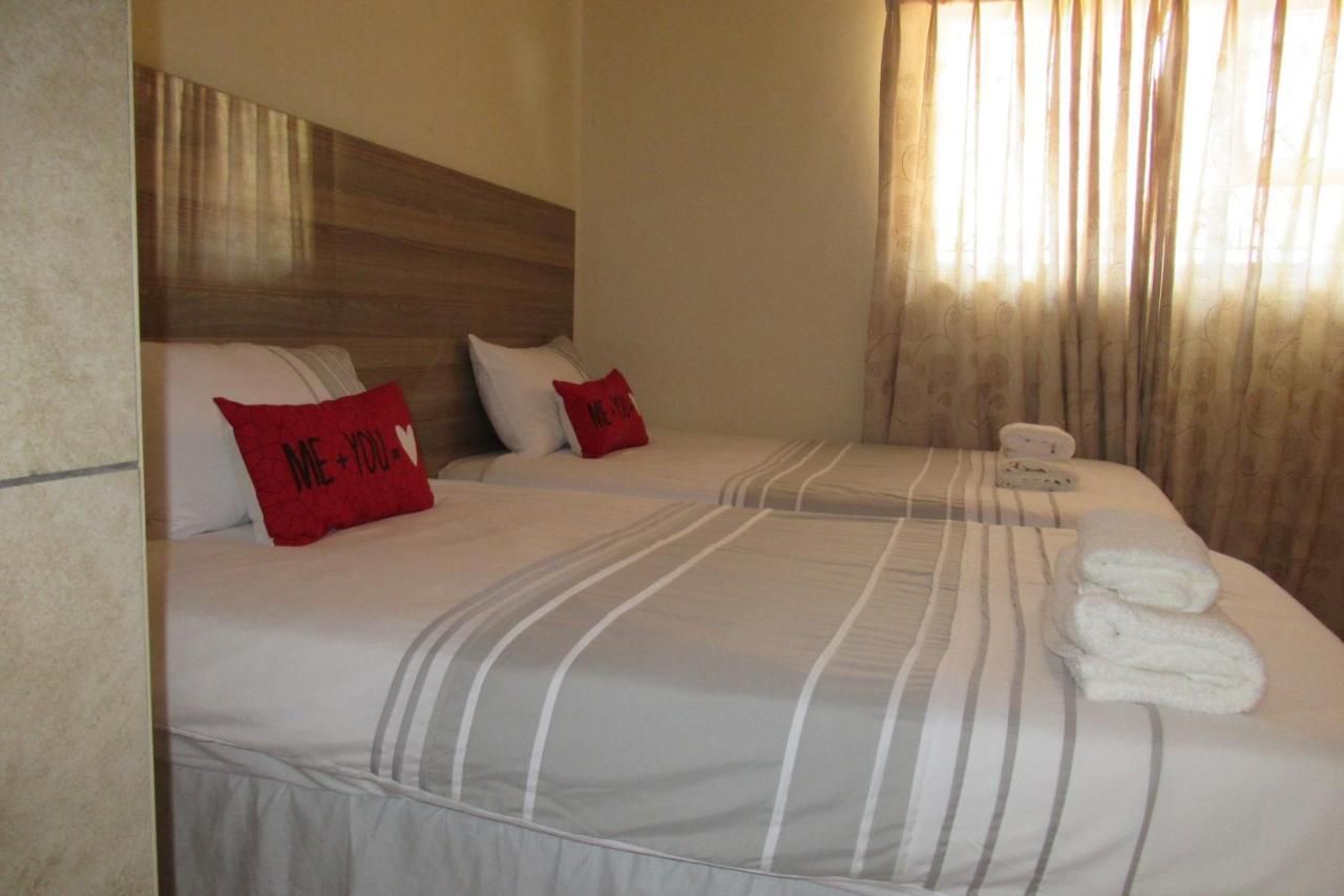 Pab-Love Guest House Kuruman Zewnętrze zdjęcie