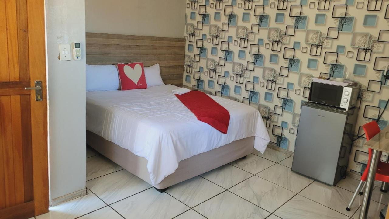 Pab-Love Guest House Kuruman Zewnętrze zdjęcie