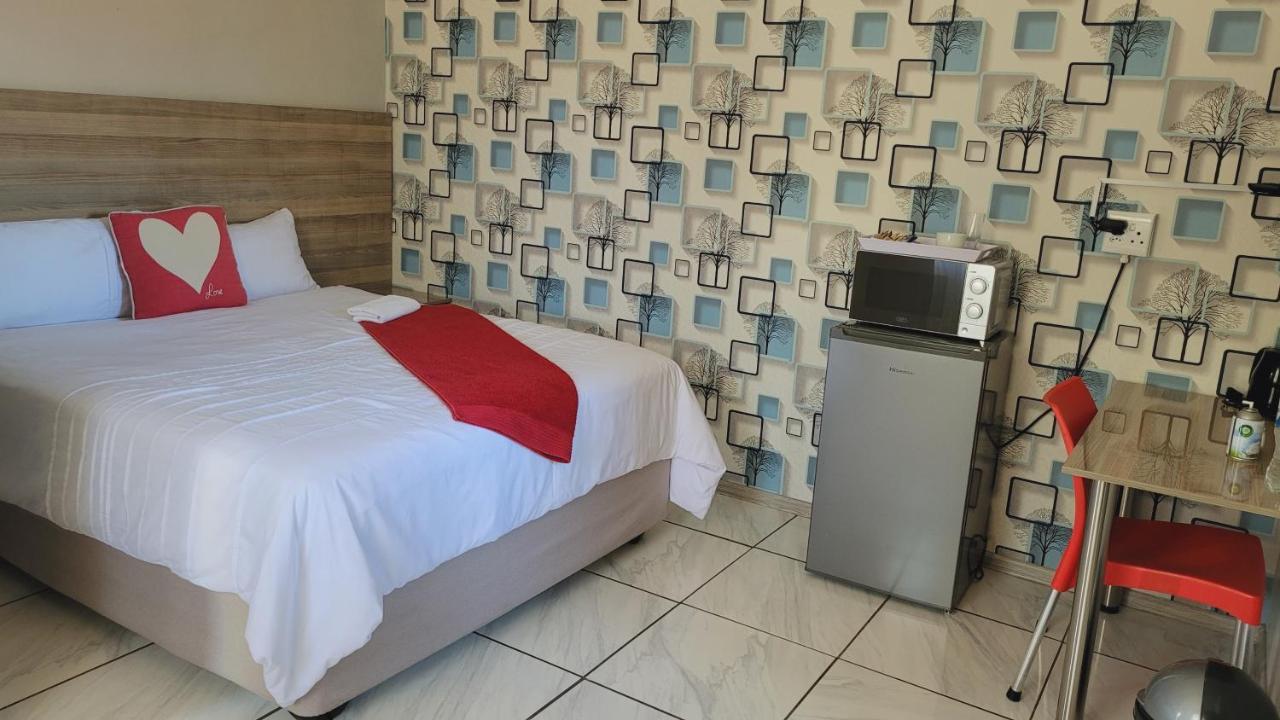Pab-Love Guest House Kuruman Zewnętrze zdjęcie