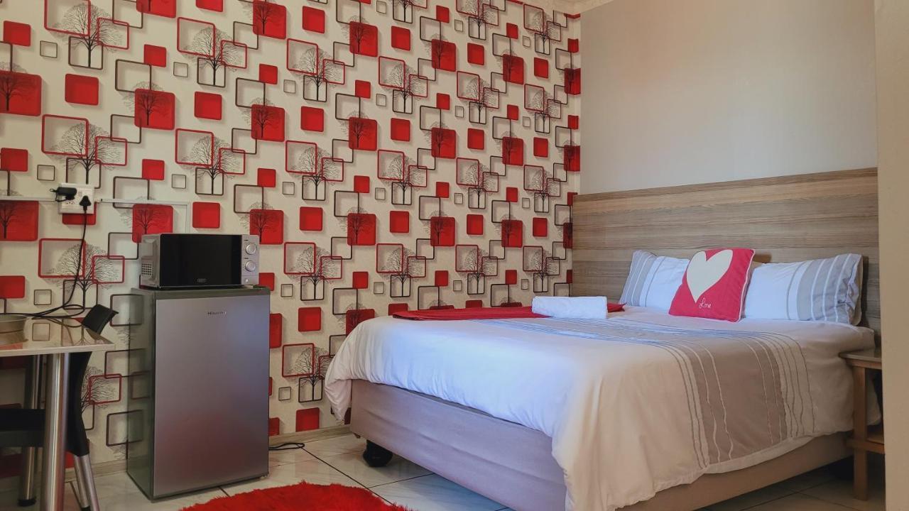 Pab-Love Guest House Kuruman Zewnętrze zdjęcie