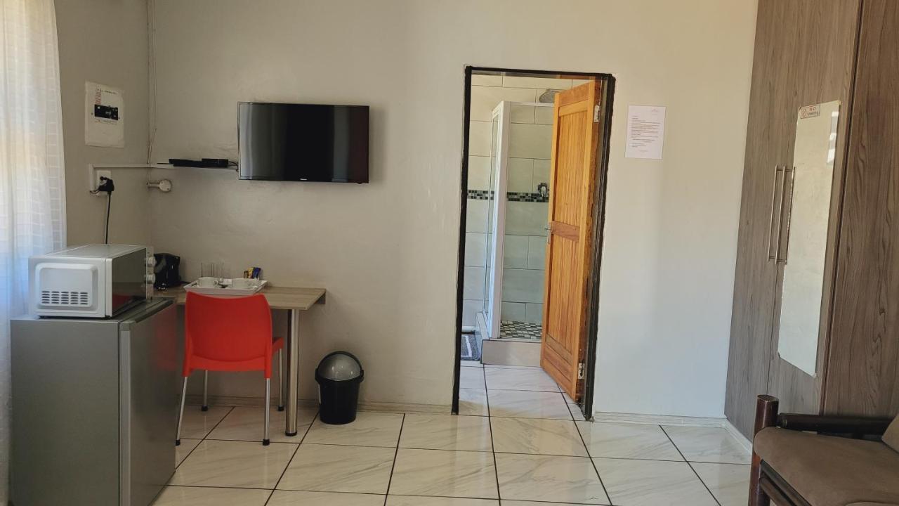 Pab-Love Guest House Kuruman Zewnętrze zdjęcie